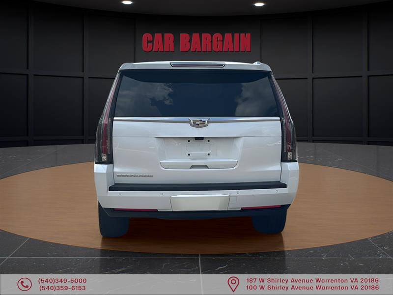 2017 Cadillac Escalade Luxury