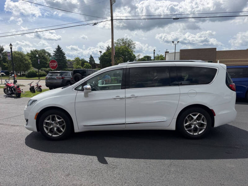 2017 Chrysler Pacifica Limited