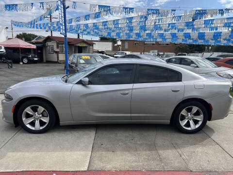 2015 Dodge Charger SXT
