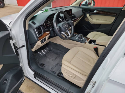 2018 Audi Q5 2.0T quattro Premium Plus