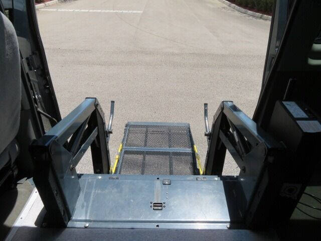 2013 Ford E-Series E-150 XLT