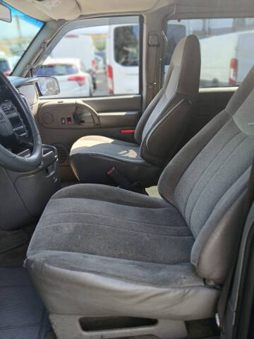 2005 Chevrolet Astro