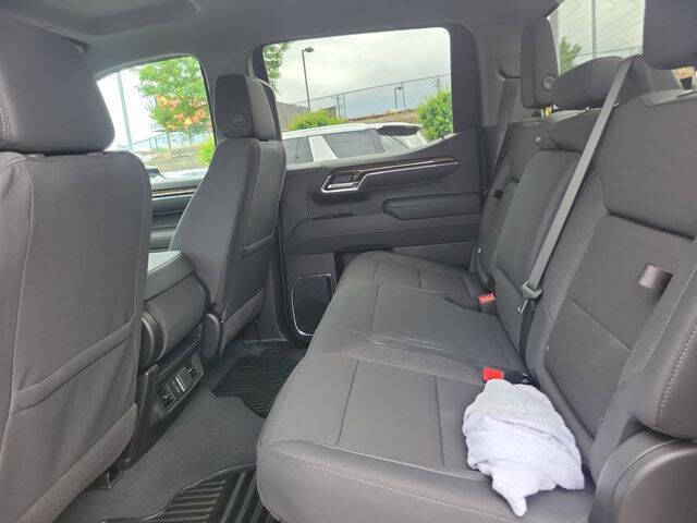 2026 GMC Sierra 1500 Elevation Standard