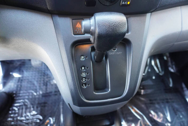 2020 Nissan NV200