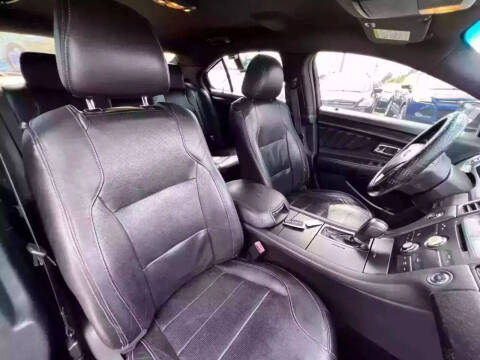 2015 Ford Taurus Limited