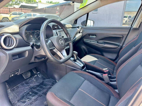 2020 Nissan Versa SR