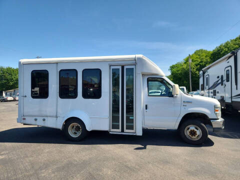 2011 Ford E-Series E-350 SD