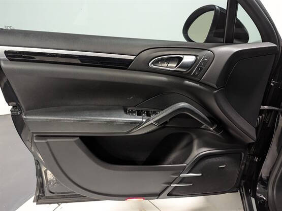 2013 Porsche Cayenne S