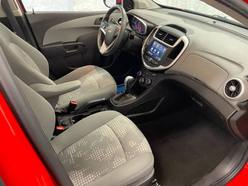 2020 Chevrolet Sonic LT