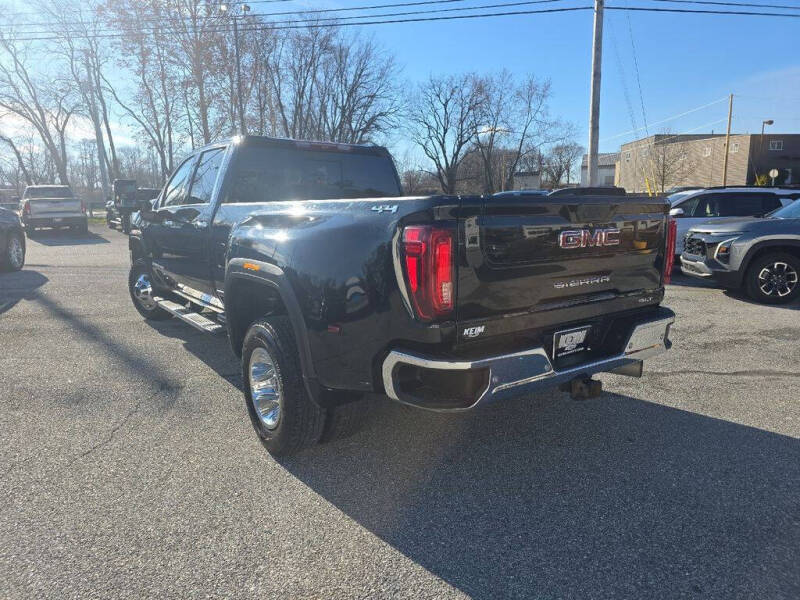 2023 GMC Sierra 3500HD