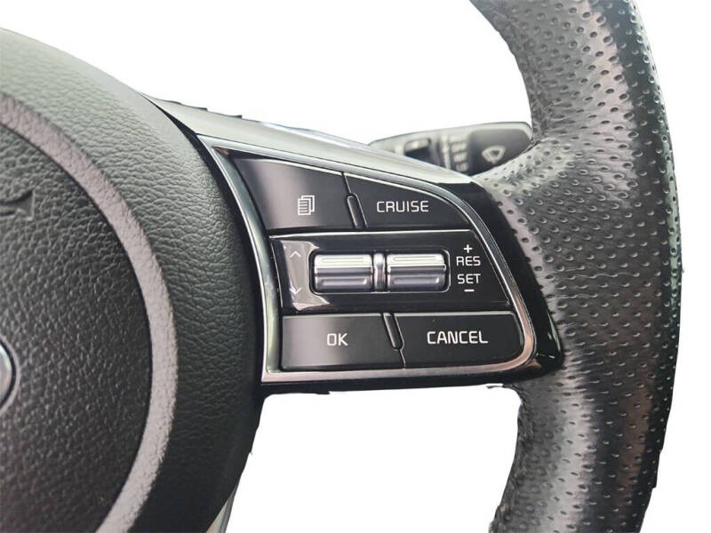 2020 Kia Forte GT Line