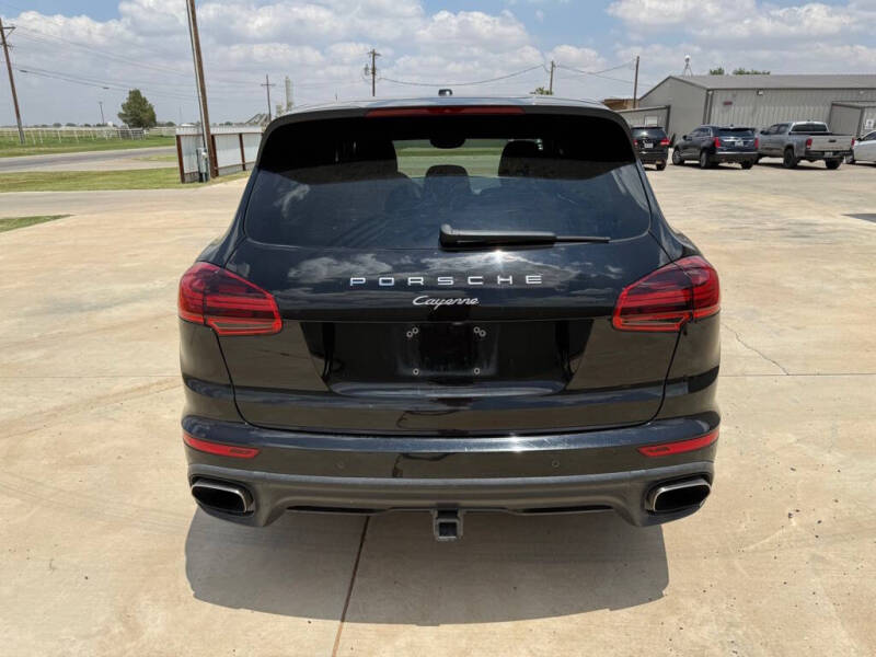 2016 Porsche Cayenne