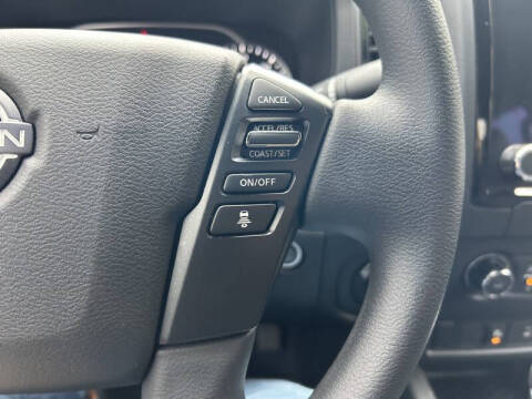 2023 Nissan Frontier SV