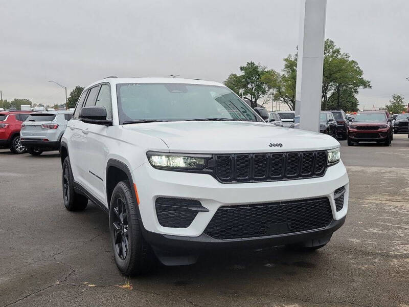 2024 Jeep Grand Cherokee for sale at Breeden Pre-Owned in Van Buren AR