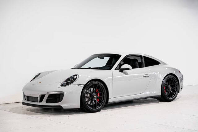 2018 Porsche 911 Carrera GTS