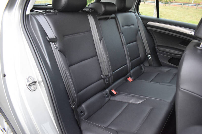 2015 Volkswagen Golf TSI S