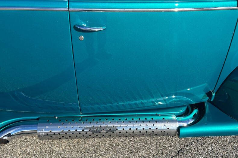 1939 Ford Deluxe