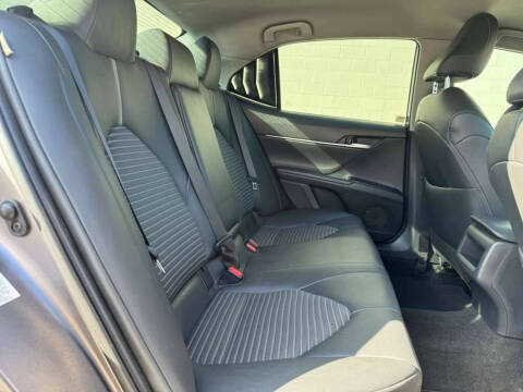 2018 Toyota Camry SE