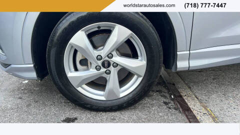 2022 Audi Q3 quattro Premium Plus 40 TFSI