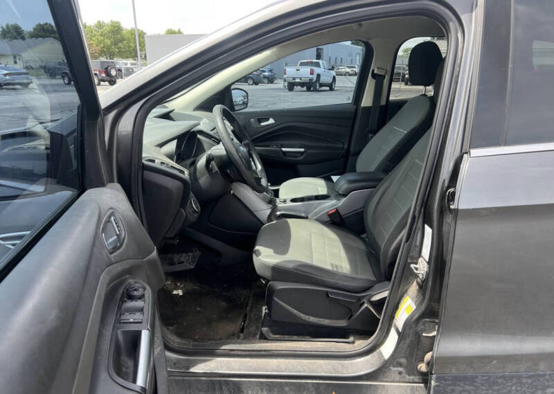 2015 Ford Escape SE