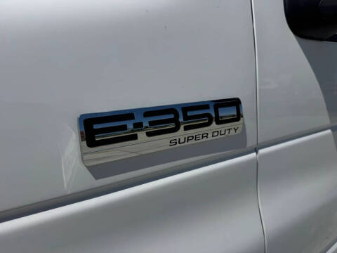2017 Ford E-Series
