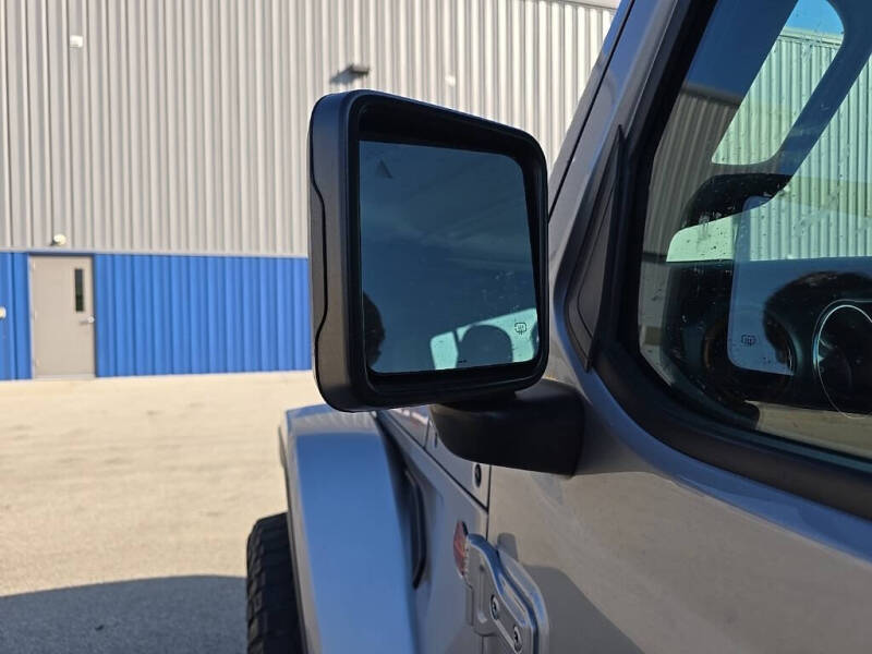 2021 Jeep Gladiator Mojave