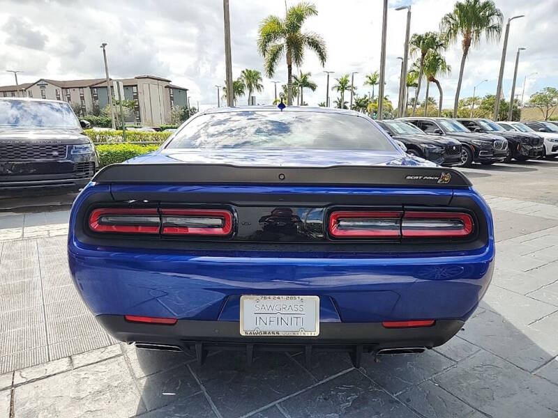 2021 Dodge Challenger