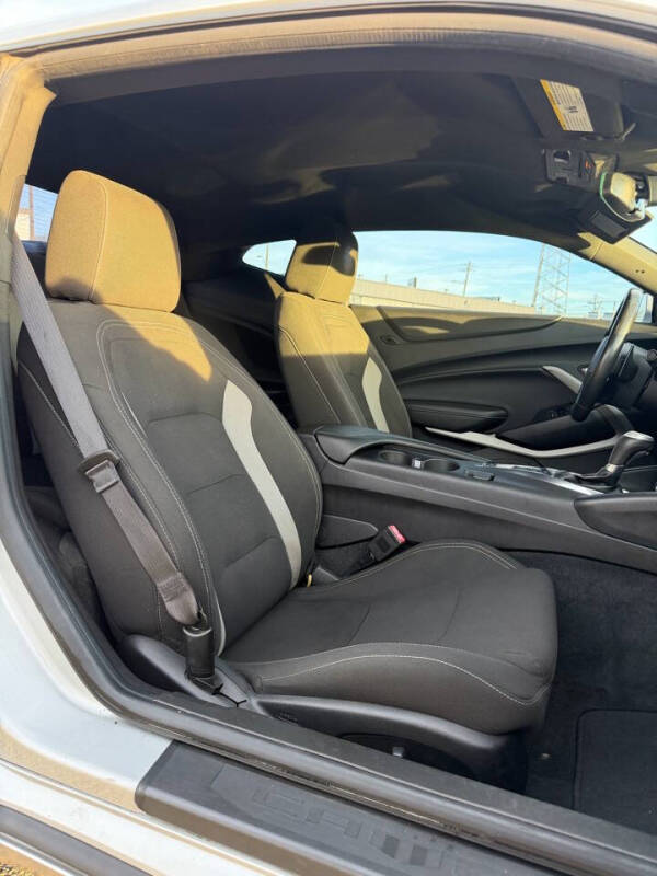 2019 Chevrolet Camaro LT