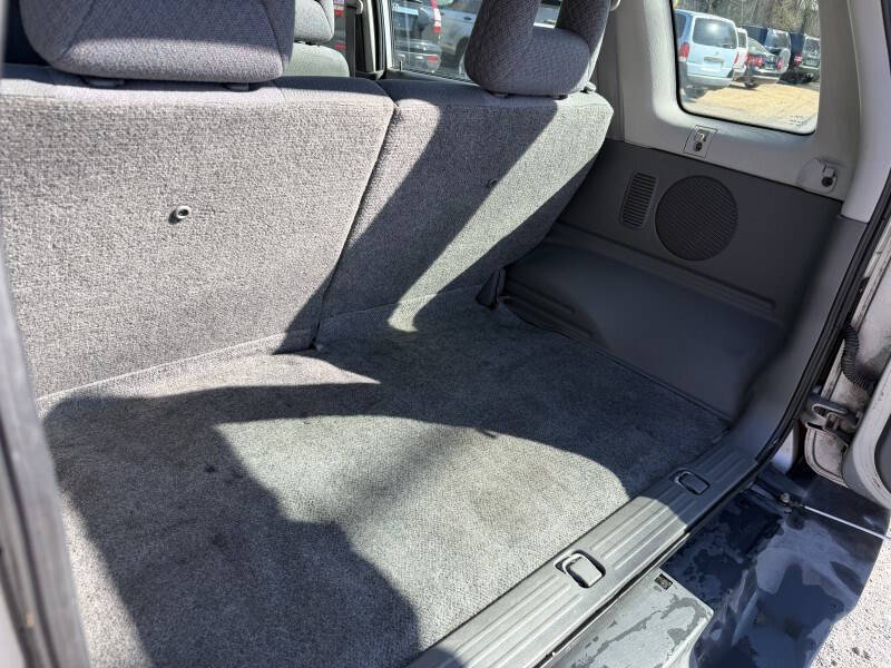 2002 Chevrolet Tracker
