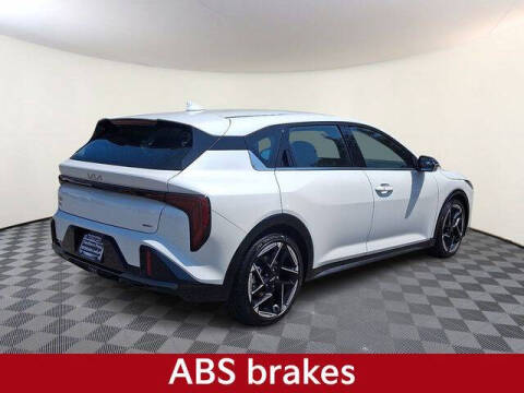 2026 Kia K4 Hatchback