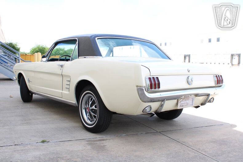 1966 Ford Mustang