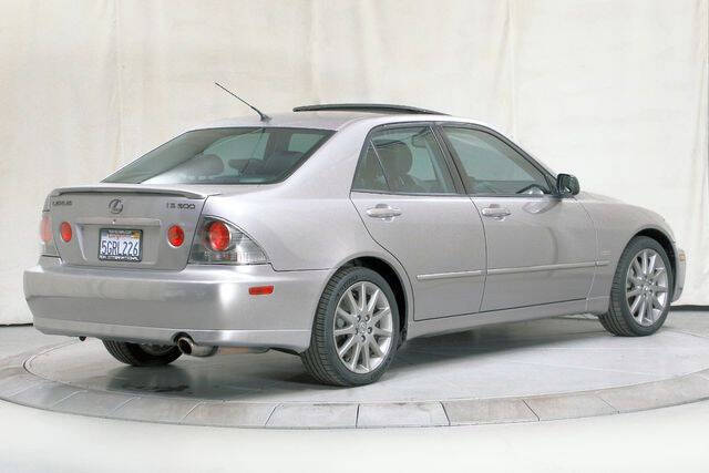 2004 Lexus IS 300