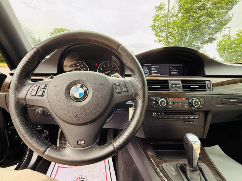 2012 BMW 3 Series 328i