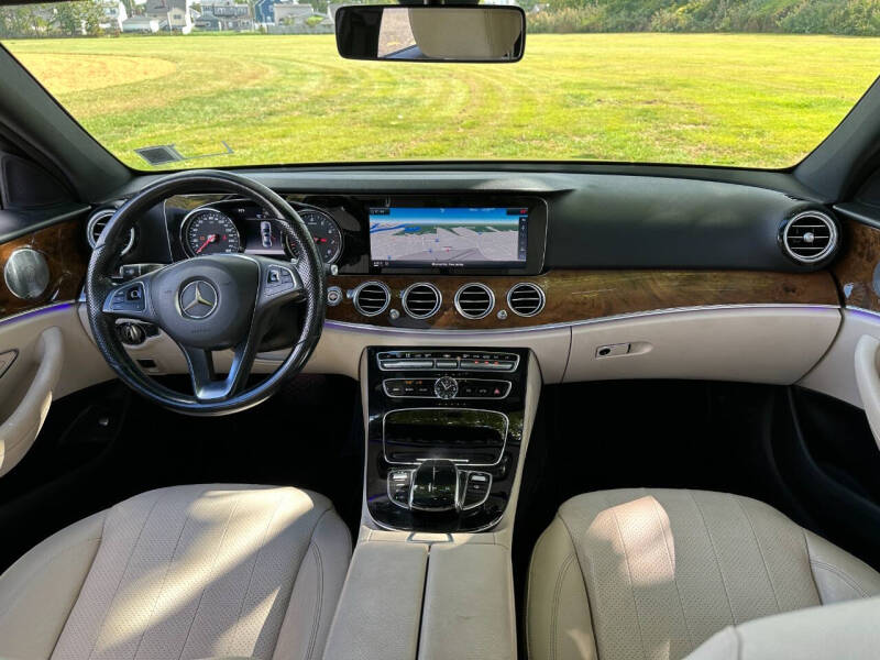 2017 Mercedes-Benz E-Class E 300 4MATIC