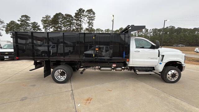 2025 Chevrolet Silverado 6500HD