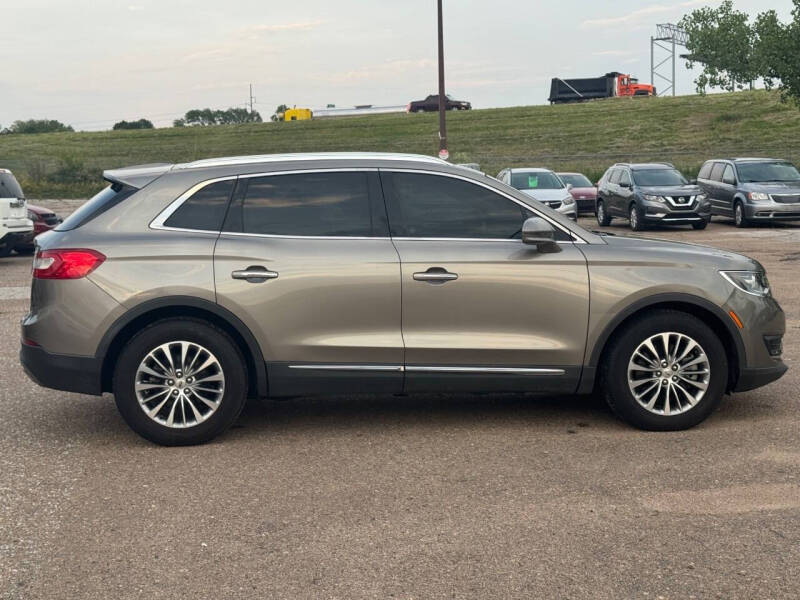 2017 Lincoln MKX Select