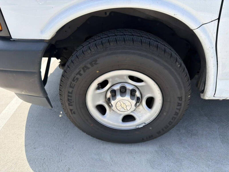 2020 Chevrolet Express 2500