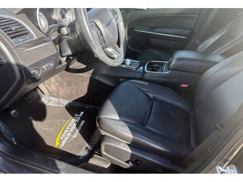 2018 Chrysler 300 Touring L