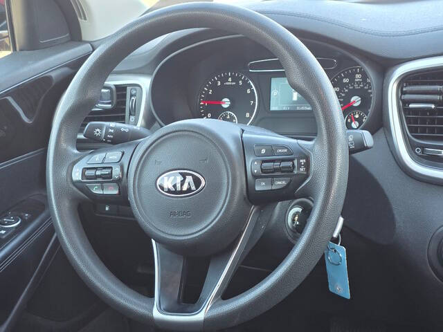 2016 Kia Sorento LX