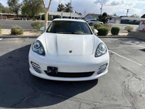 2011 Porsche Panamera 4