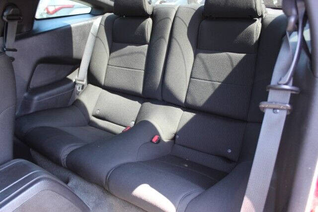 2014 Ford Mustang V6