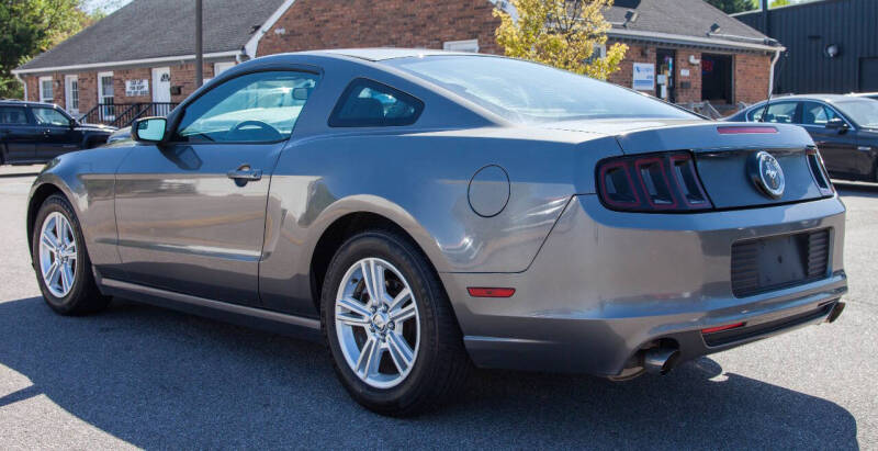 2013 Ford Mustang V6