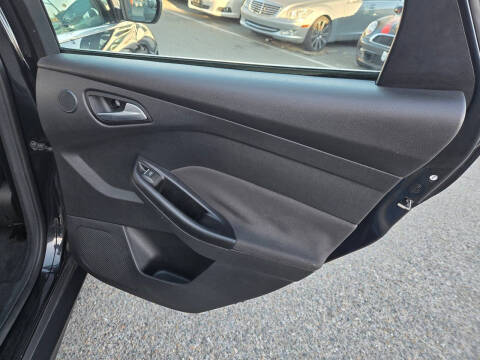 2012 Ford Focus Titanium