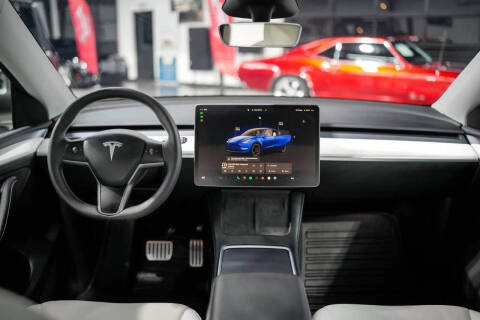 2024 Tesla Model Y Performance