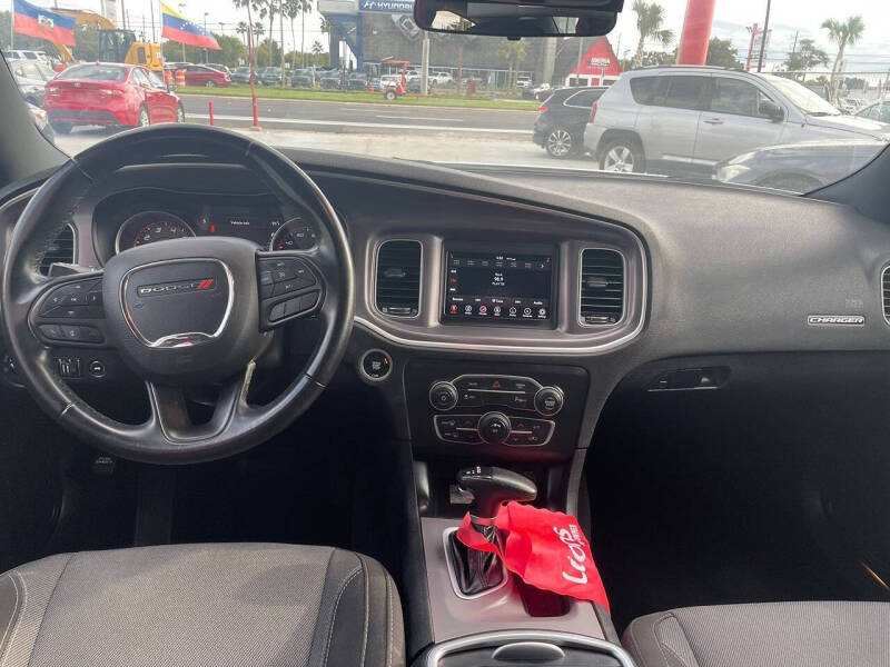 2022 Dodge Charger SXT