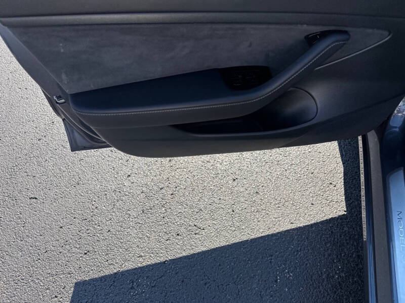 2020 Tesla Model 3 Standard Range