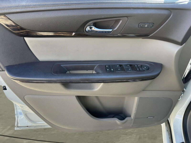 2013 GMC Acadia Denali