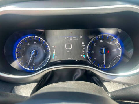 2024 Chrysler Pacifica Touring L