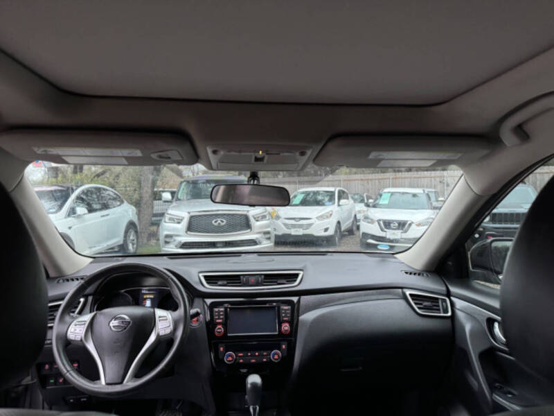 2015 Nissan Rogue SL