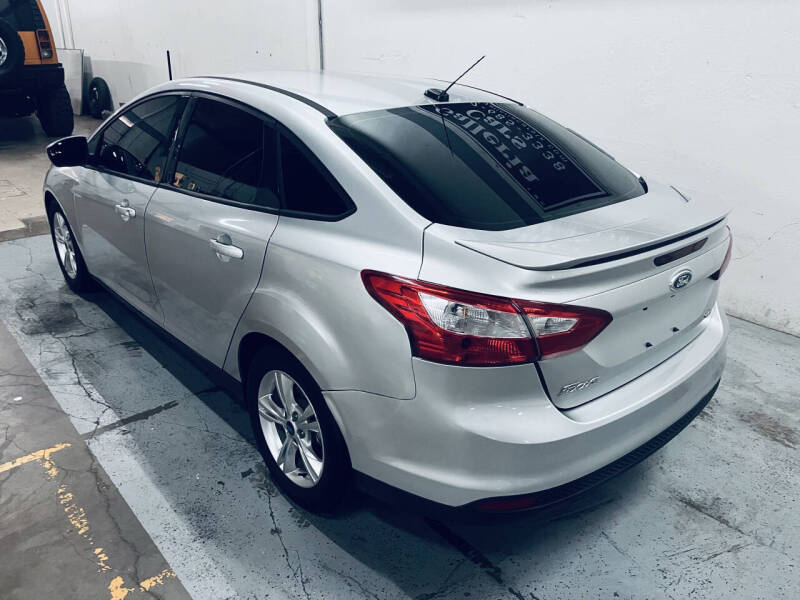 2012 Ford Focus SE